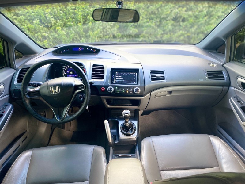 CIVIC 1.8 LXS 16V GASOLINA 4P MANUAL - 2007 - CAXIAS DO SUL