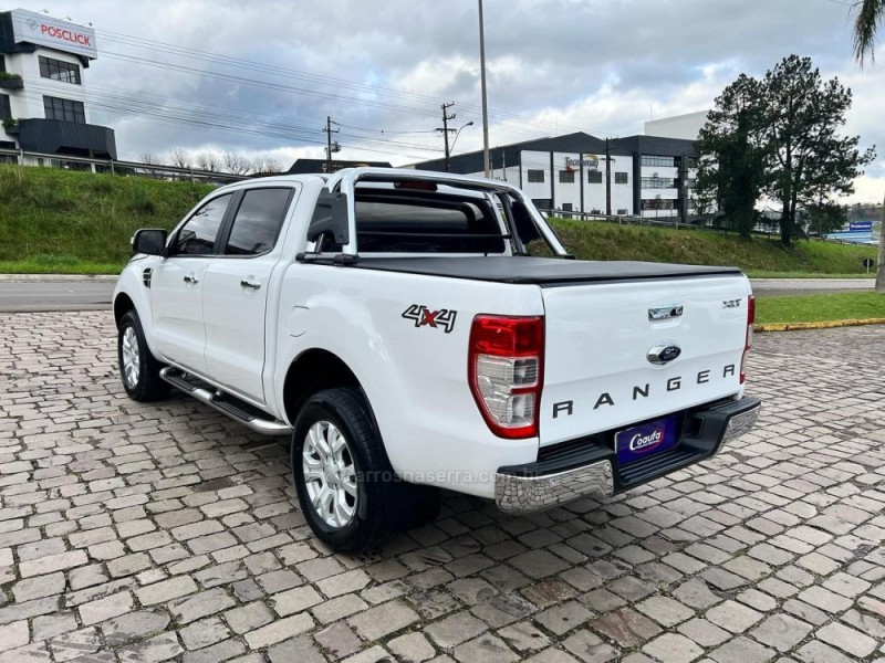 RANGER 3.2 XLT 4X4 CD 20V DIESEL 4P AUTOMÁTICO - 2018 - FARROUPILHA