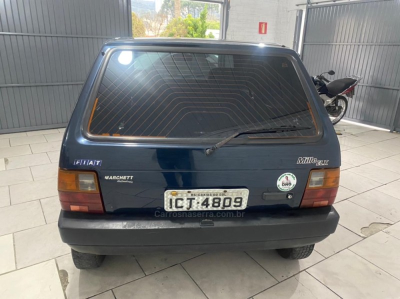 UNO 1.0 IE MILLE EP 8V GASOLINA 4P MANUAL - 1997 - CAXIAS DO SUL