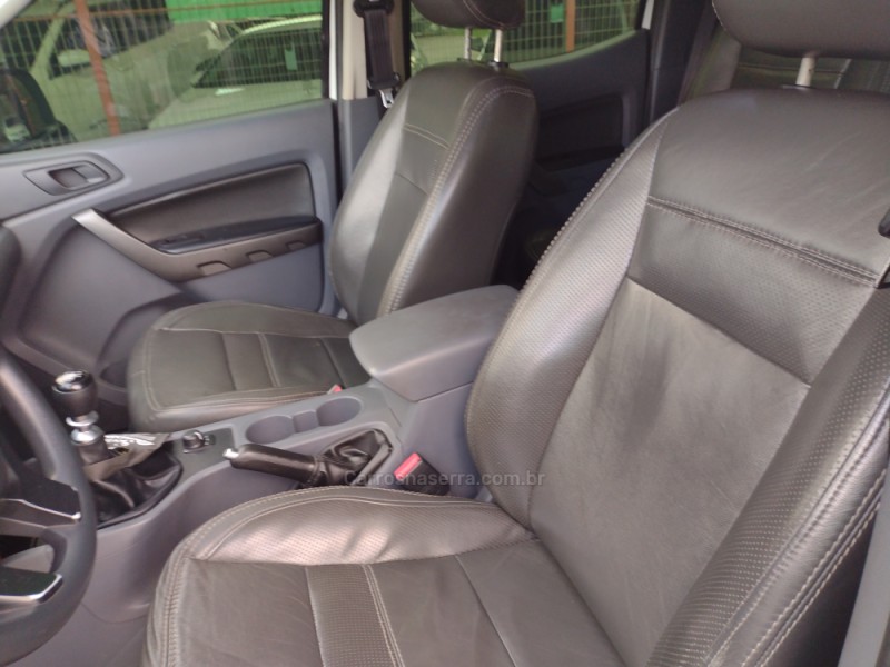 RANGER 3.2 XLS 4X4 CD 20V DIESEL 4P AUTOMÁTICO - 2015 - VERANóPOLIS