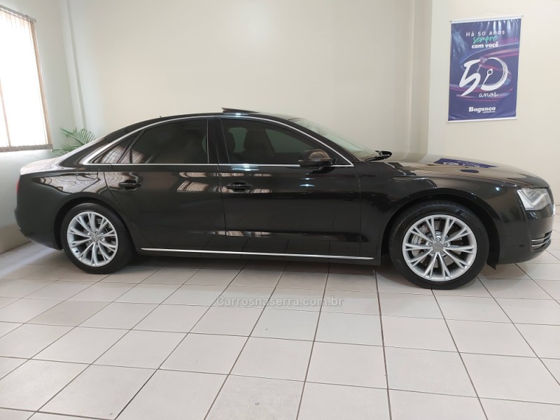 A8 4.2 QUATTRO V8 40V GASOLINA 4P TIPTRONIC - 2011 - NOVO HAMBURGO