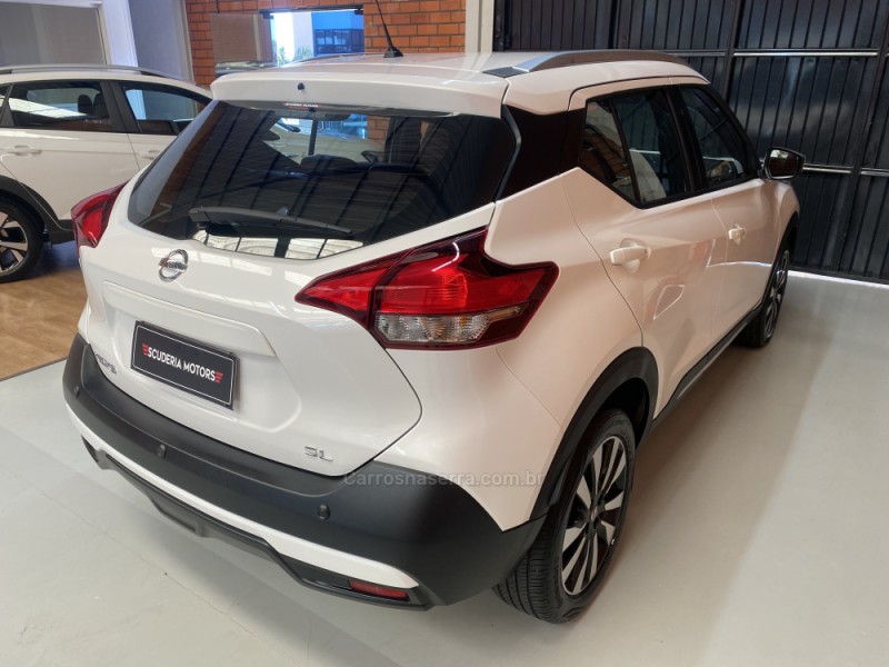 KICKS 1.6 16V FLEX SL PACK PLUS 4P XTRONIC - 2017 - BENTO GONçALVES