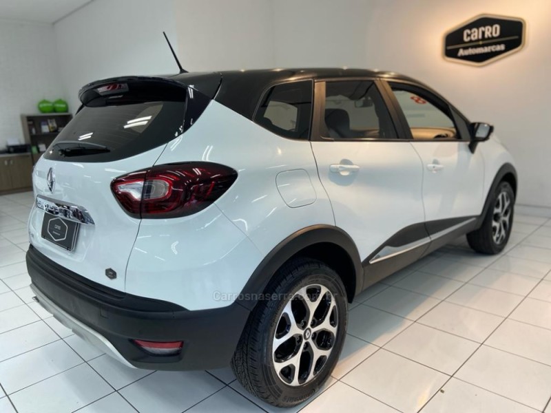 CAPTUR 1.6 16V SCE FLEX ZEN MANUAL - 2018 - CAXIAS DO SUL