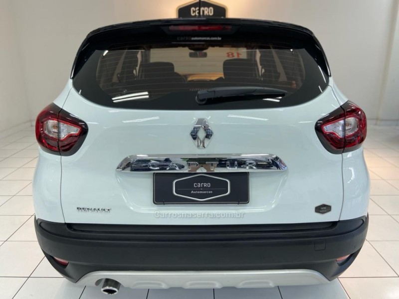 CAPTUR 1.6 16V SCE FLEX ZEN MANUAL - 2018 - CAXIAS DO SUL