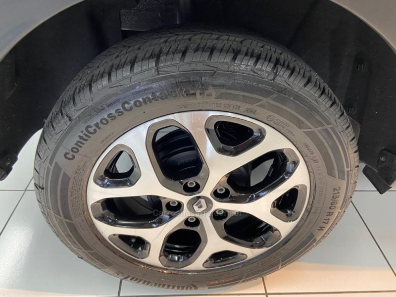 CAPTUR 1.6 16V SCE FLEX ZEN MANUAL - 2018 - CAXIAS DO SUL