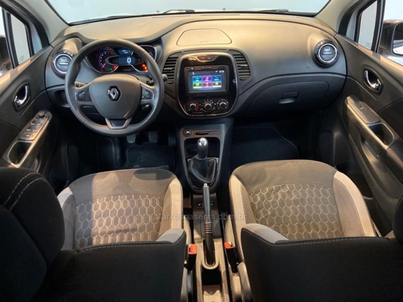 CAPTUR 1.6 16V SCE FLEX ZEN MANUAL - 2018 - CAXIAS DO SUL