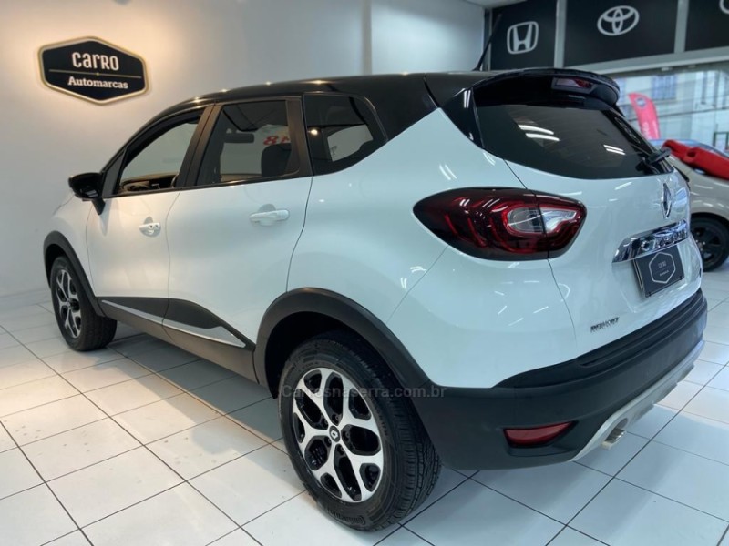 CAPTUR 1.6 16V SCE FLEX ZEN MANUAL - 2018 - CAXIAS DO SUL