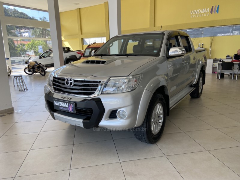 hilux 3.0 srv 4x4 cd 16v turbo intercooler diesel 4p automatico 2013 flores da cunha