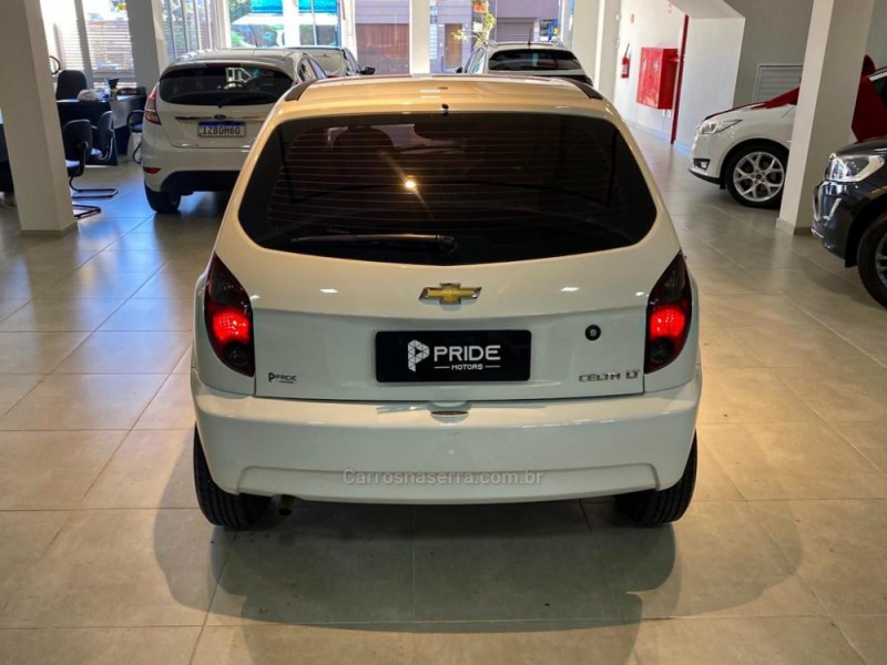 CELTA 1.0 MPFI LT 8V FLEX 4P MANUAL - 2015 - CAXIAS DO SUL