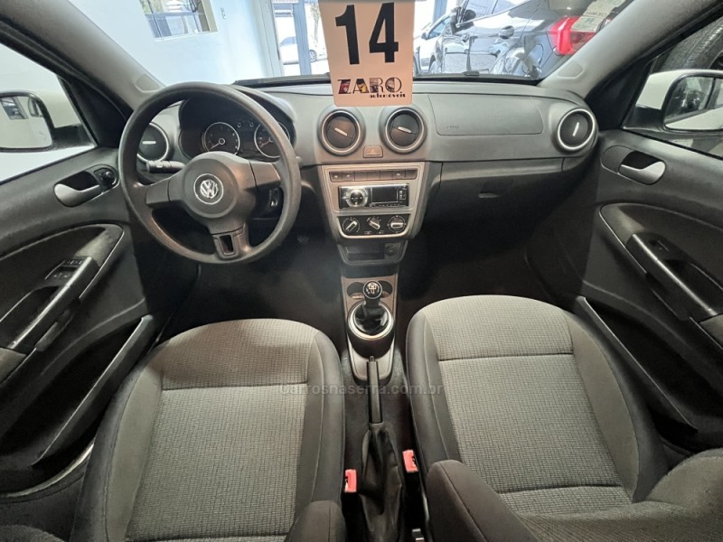 VOYAGE 1.6 MI TREND 8V FLEX 4P MANUAL - 2014 - CARLOS BARBOSA