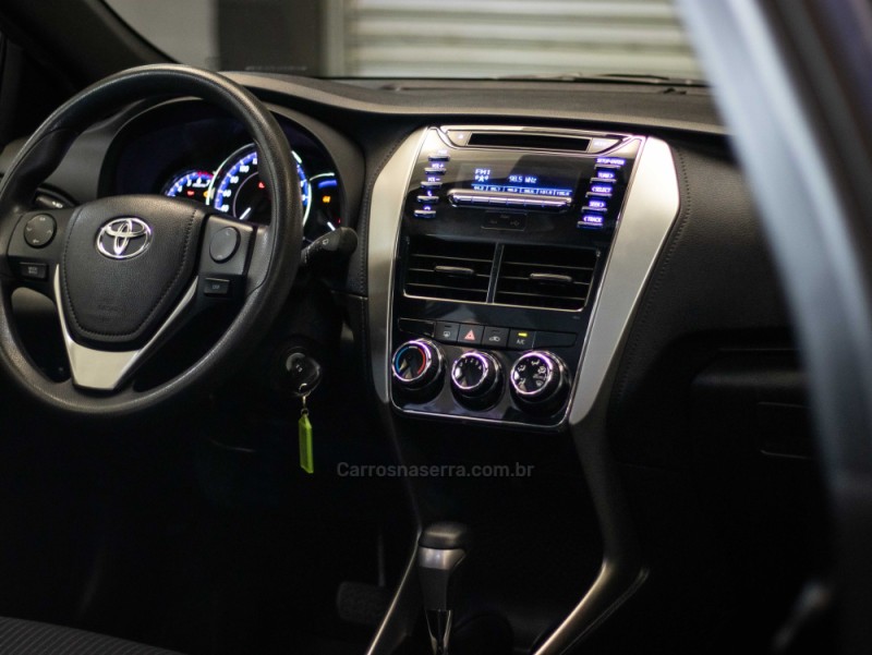 YARIS 1.3 16V FLEX XL MULTIDRIVE16 - 2019 - CAXIAS DO SUL