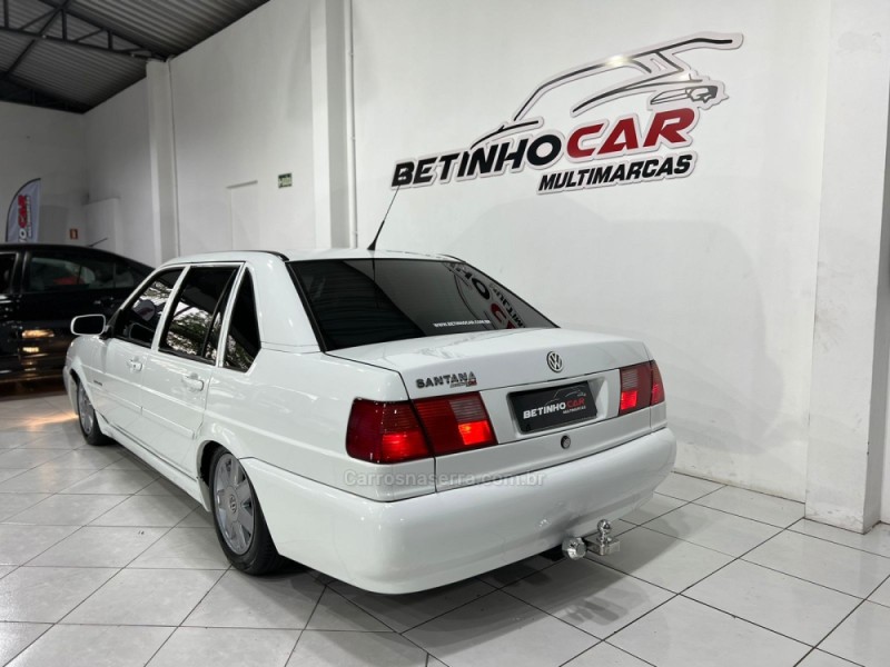 SANTANA 1.8 MI 8V GASOLINA 4P MANUAL - 1999 - NOVO HAMBURGO