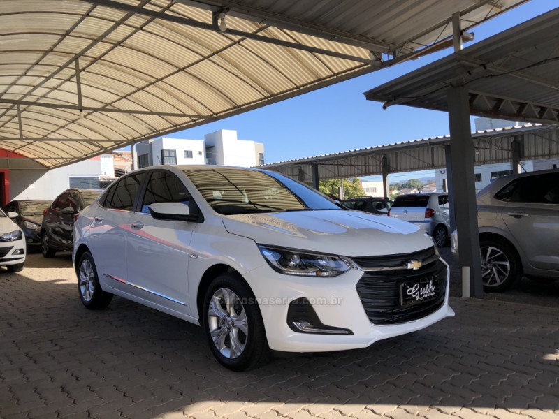 ONIX  1.0	PREMIER PLUS 8V TURBO FLEX 4P AUTOMÁTICO - 2020 - BOM PRINCíPIO