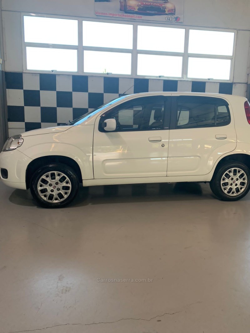 UNO 1.0 EVO VIVACE 8V FLEX 4P MANUAL - 2013 - CAXIAS DO SUL