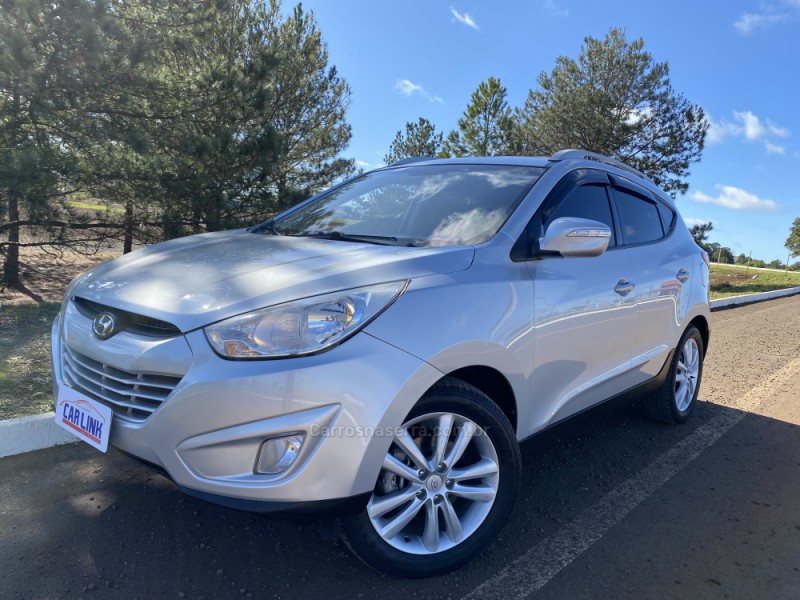 ix35 2.0 16v flex 4p automatico 2015 vacaria