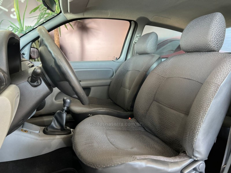 CLIO 1.0 CAMPUS 16V FLEX 2P MANUAL - 2009 - DOIS IRMãOS