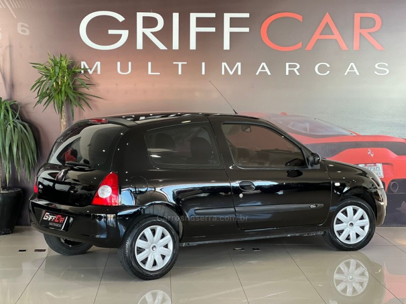 CLIO 1.0 CAMPUS 16V FLEX 2P MANUAL - 2009 - DOIS IRMãOS