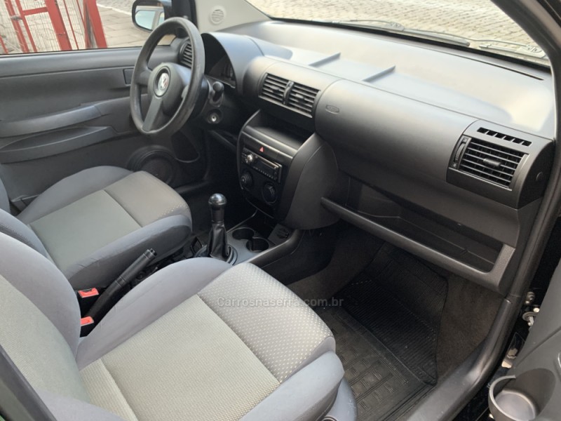 FOX 1.0 MI 8V FLEX 4P MANUAL - 2008 - FARROUPILHA