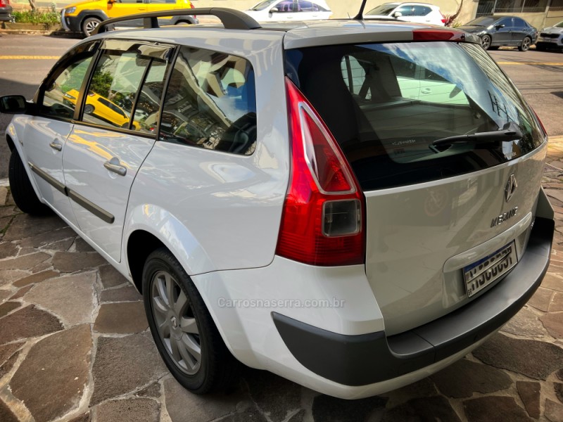 megane 1.6 dynamique grand tour 16v flex 4p manual 2012 caxias do sul