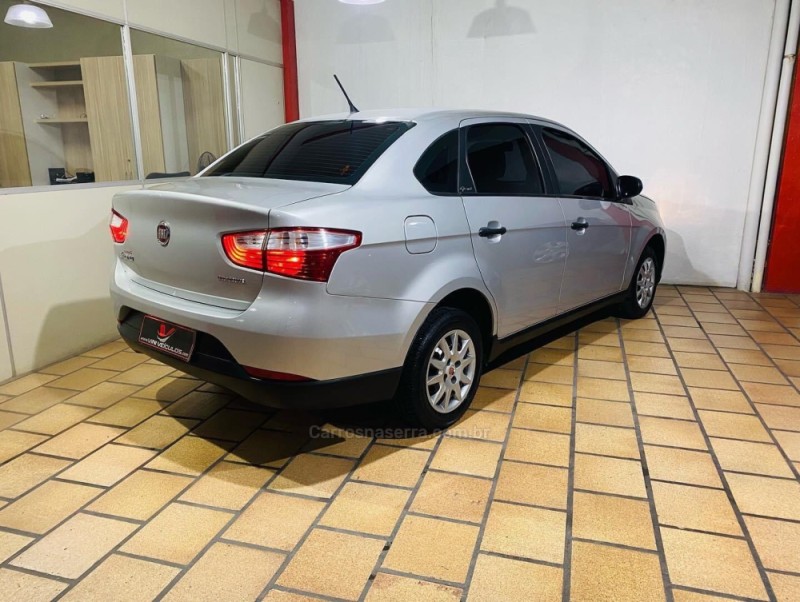 GRAND SIENA 1.0 ATTRACTIVE 8V FLEX 4P MANUAL - 2018 - CAXIAS DO SUL