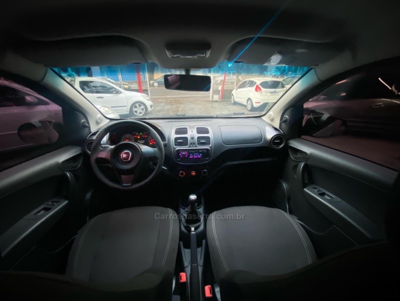 GRAND SIENA 1.0 ATTRACTIVE 8V FLEX 4P MANUAL - 2018 - CAXIAS DO SUL