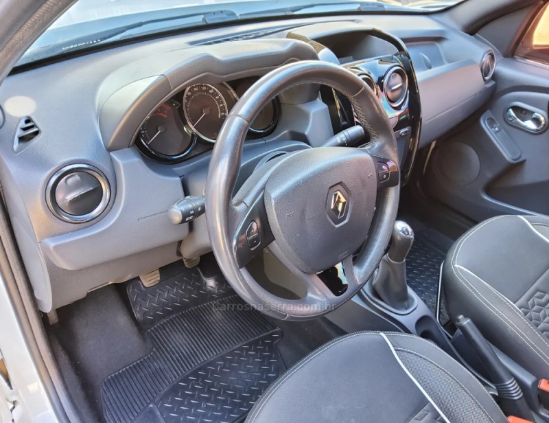 DUSTER OROCH 1.6 16V FLEX DYNAMIQUE 4P MANUAL - 2018 - NãO-ME-TOQUE