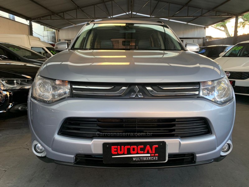 OUTLANDER 2.0 16V GASOLINA 4P AUTOMÁTICO - 2015 - CAXIAS DO SUL