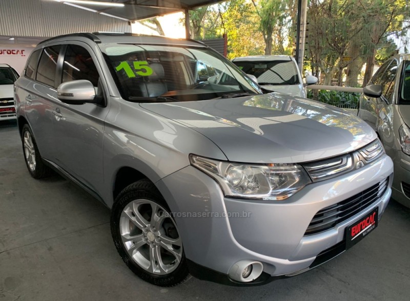 OUTLANDER 2.0 16V GASOLINA 4P AUTOMÁTICO - 2015 - CAXIAS DO SUL