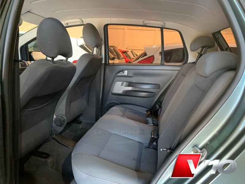 FOX 1.0 MI 8V FLEX 4P MANUAL - 2010 - CAXIAS DO SUL