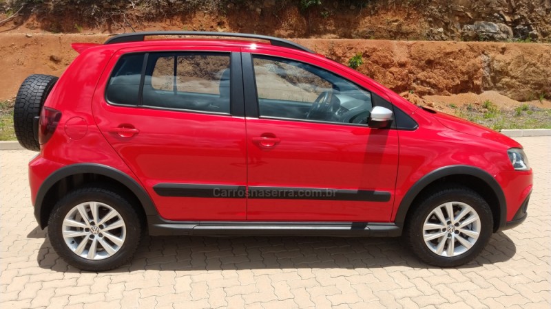 CROSSFOX 1.6 MI FLEX 8V 4P MANUAL - 2014 - SãO MARCOS