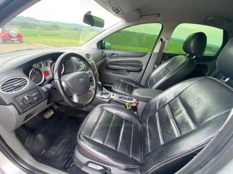 FOCUS 1.6 S HATCH 16V FLEX 4P AUTOMÁTICO - 2011 - LAGOA VERMELHA