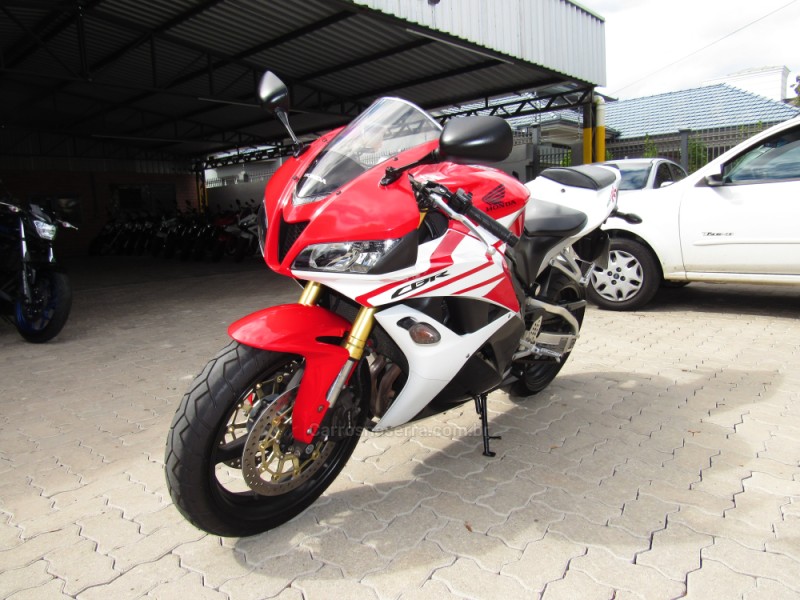CBR 600RR  - 2012 - BENTO GONçALVES