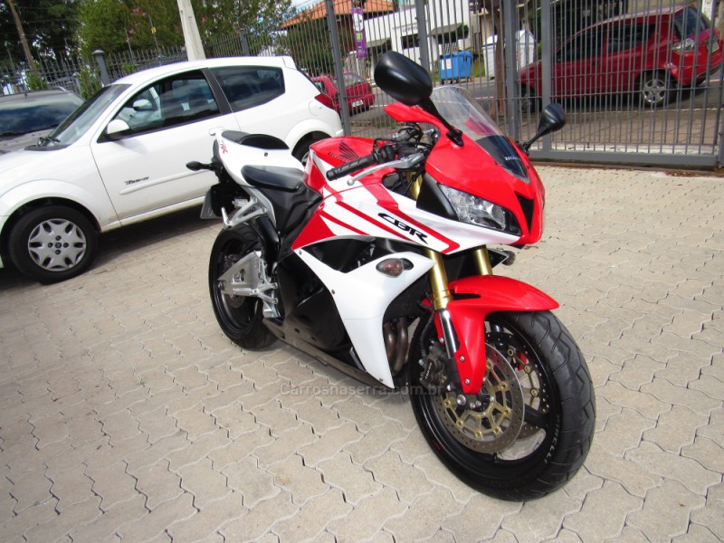 CBR 600RR  - 2012 - BENTO GONçALVES