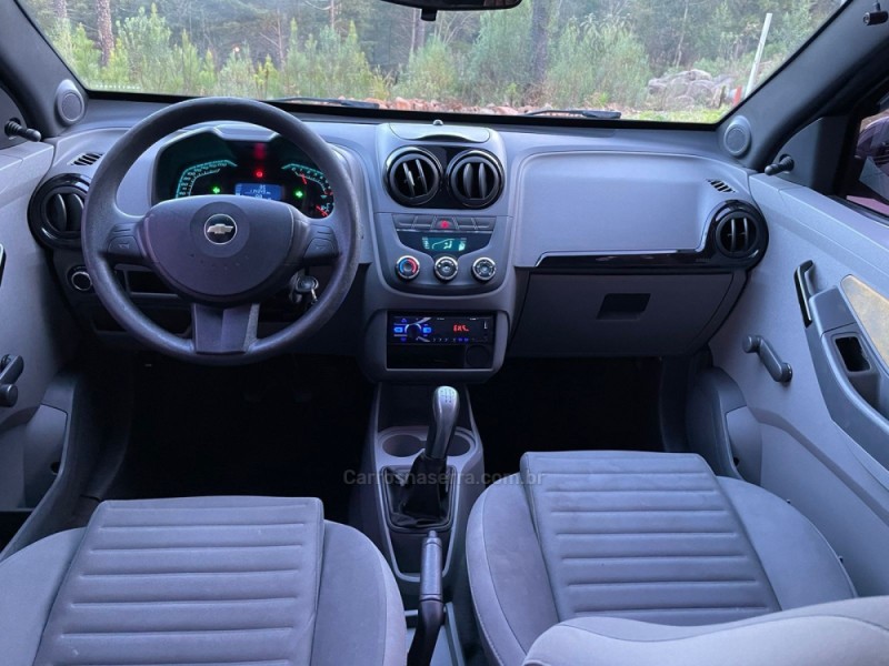 AGILE 1.4 MPFI LT 8V FLEX 4P MANUAL - 2012 - GRAMADO