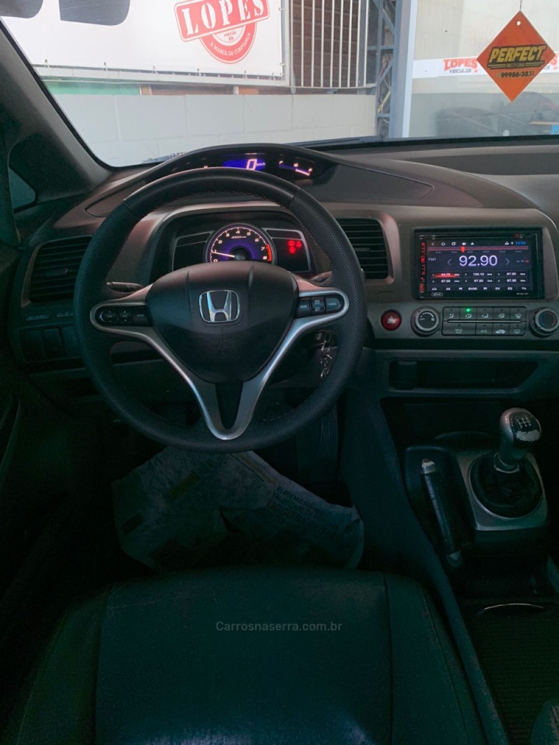 CIVIC 1.8 LXL 16V FLEX 4P MANUAL - 2011 - PORTãO