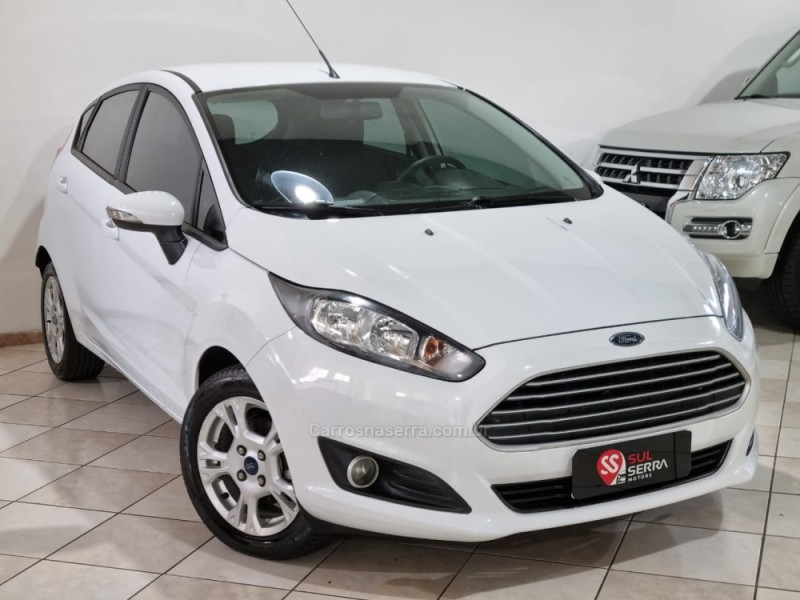 FIESTA 1.6 SE HATCH 16V FLEX 4P AUTOMÁTICO