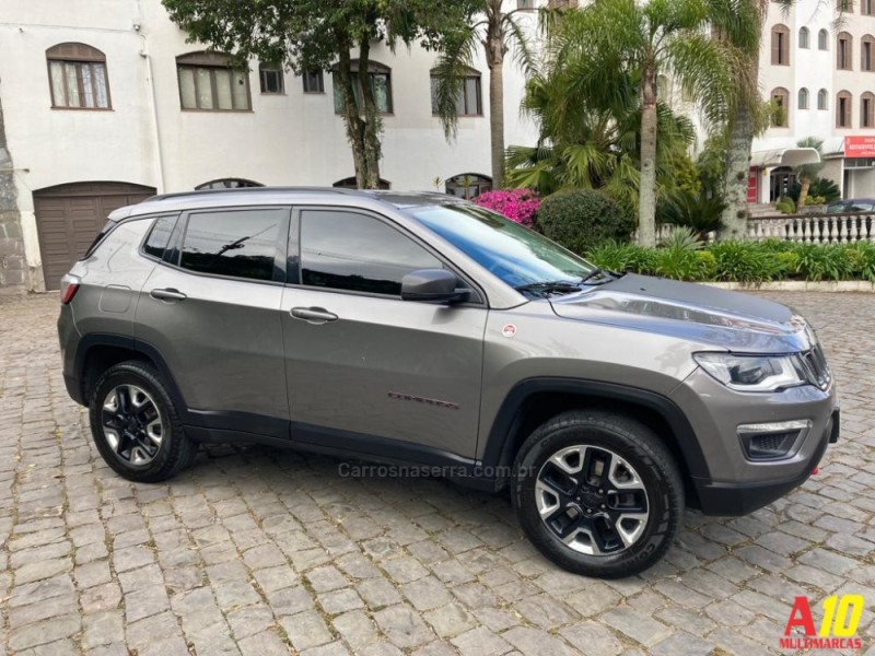 COMPASS 2.0 TRAILHAWK TD350 TURBO DIESEL 4X4 4P AUTOMÁTICO - 2017 - CAXIAS DO SUL