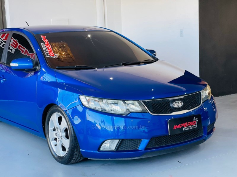 CERATO 1.6 E.221 SEDAN 16V GASOLINA 4P AUTOMÁTICO - 2010 - ESTâNCIA VELHA