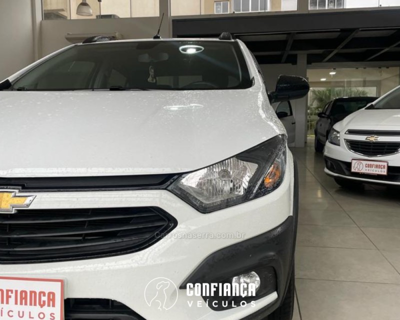 ONIX 1.4 MPFI ACTIV 8V FLEX 4P AUTOMÁTICO - 2019 - BENTO GONçALVES