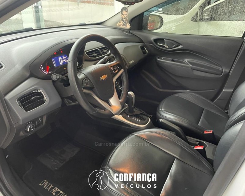 ONIX 1.4 MPFI ACTIV 8V FLEX 4P AUTOMÁTICO - 2019 - BENTO GONçALVES