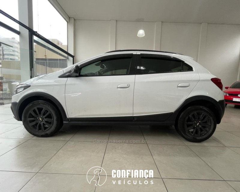 ONIX 1.4 MPFI ACTIV 8V FLEX 4P AUTOMÁTICO - 2019 - BENTO GONçALVES