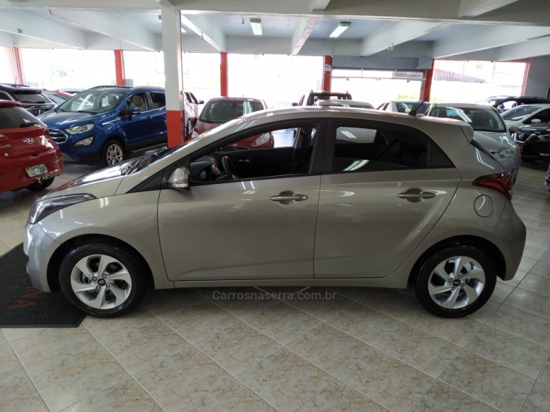 HB20 1.6 COMFORT PLUS 16V FLEX 4P MANUAL - 2016 - CAXIAS DO SUL