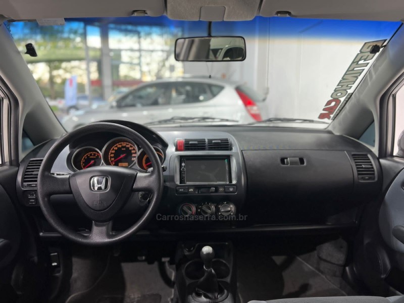 FIT 1.4 LX 8V GASOLINA 4P MANUAL - 2006 - NOVO HAMBURGO