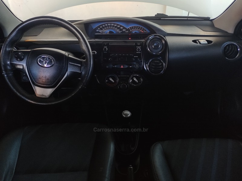 ETIOS 1.5 XS SEDAN 16V FLEX 4P MANUAL - 2016 - CAXIAS DO SUL