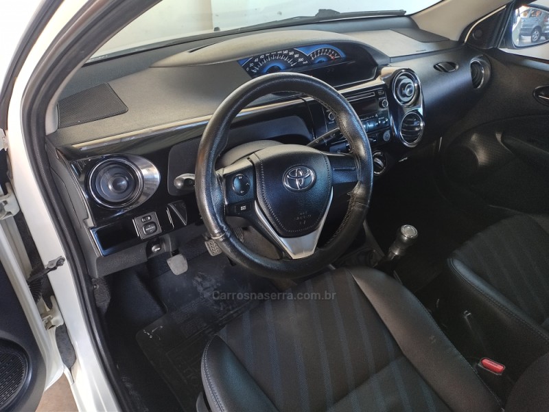 ETIOS 1.5 XS SEDAN 16V FLEX 4P MANUAL - 2016 - CAXIAS DO SUL