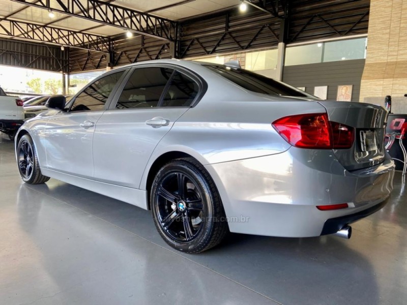 320I 2.0 16V TURBO GASOLINA 4P AUTOMÁTICO - 2013 - GIRUá