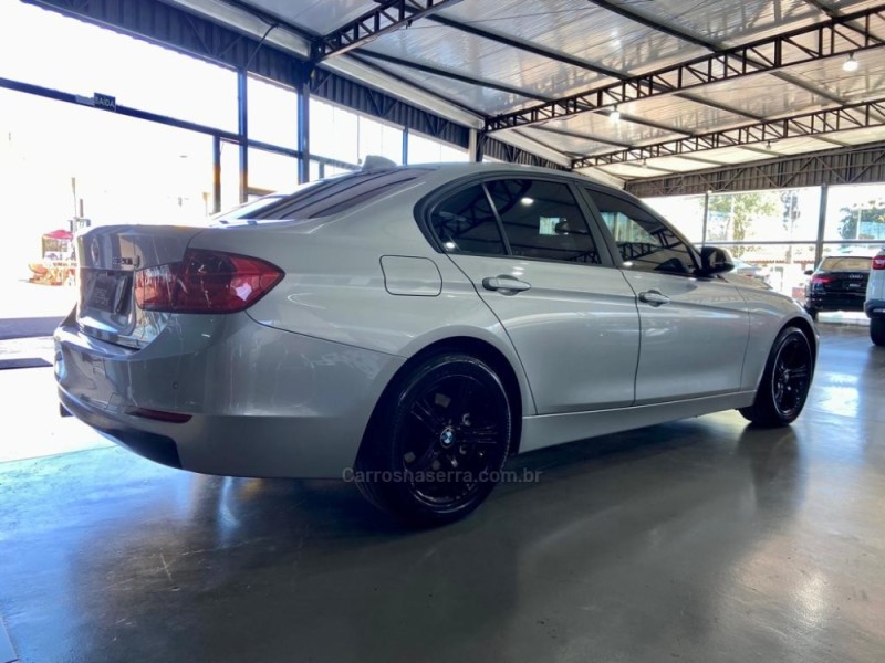 320I 2.0 16V TURBO GASOLINA 4P AUTOMÁTICO - 2013 - GIRUá