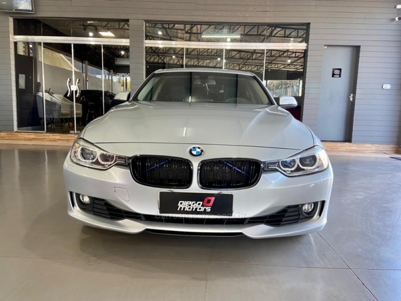 320I 2.0 16V TURBO GASOLINA 4P AUTOMÁTICO - 2013 - GIRUá