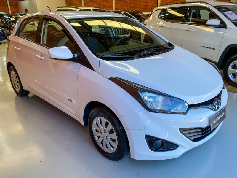 HB20 1.6 COMFORT PLUS 16V FLEX 4P MANUAL - 2015 - BENTO GONçALVES
