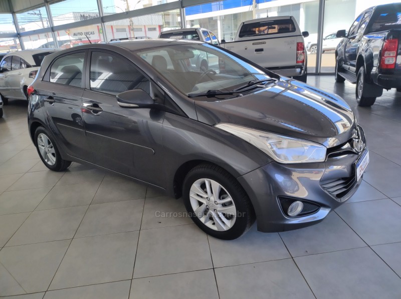 HB20 1.6 PREMIUM 16V FLEX 4P AUTOMÁTICO - 2013 - TAPEJARA